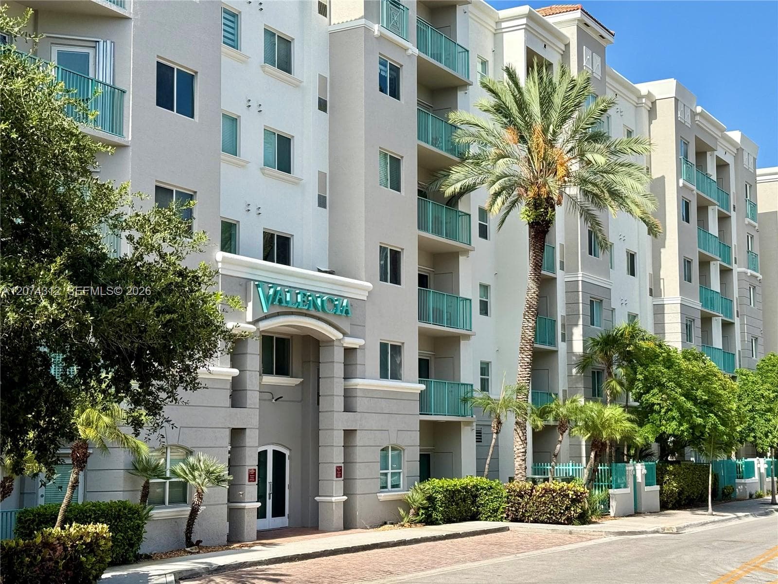 6001 SW 70th St # 137, South Miami FL 33143