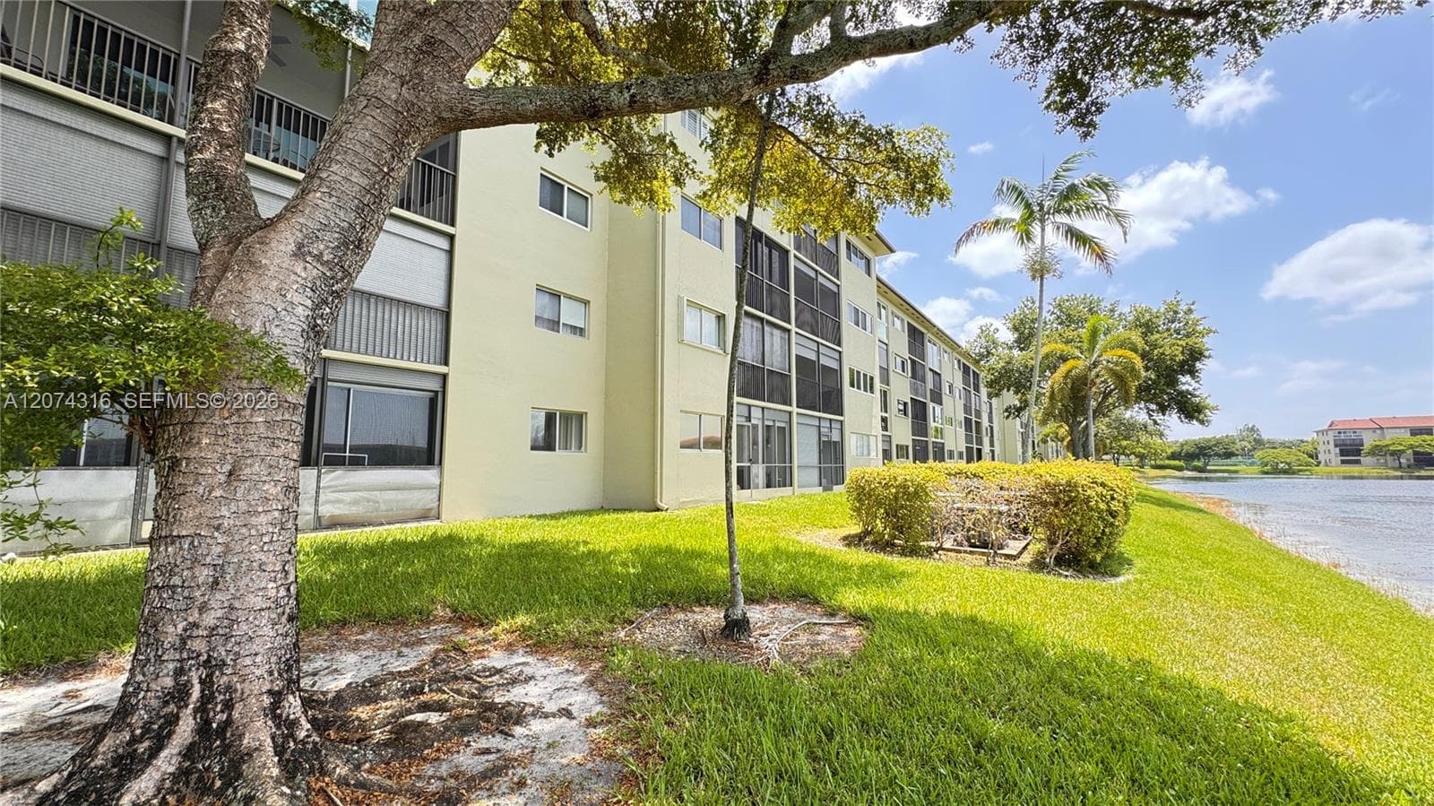 1400 SW 131st Way # 305Q, Pembroke Pines, FL 33027 photo 2
