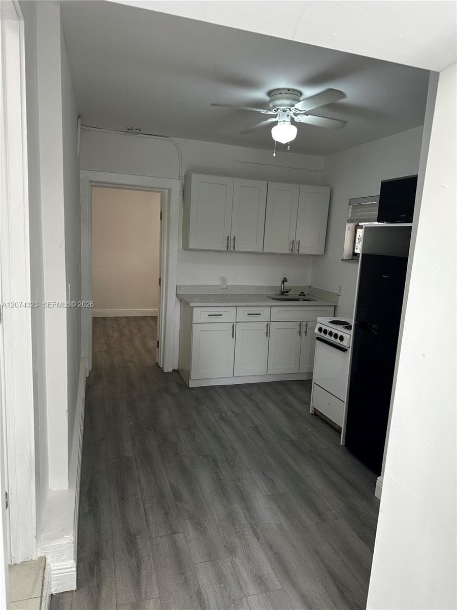 100 SW 18th Ct # 2, Miami FL 33135 photo 3