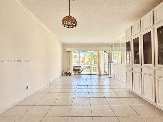 455 Paradise Isle Blvd # 109, Hallandale Beach, FL 33009 photo 3