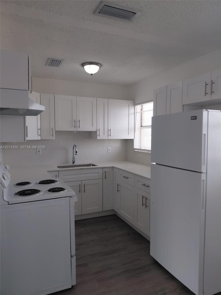 5441 W 24th Ave # 73, Hialeah FL 33016 photo 4