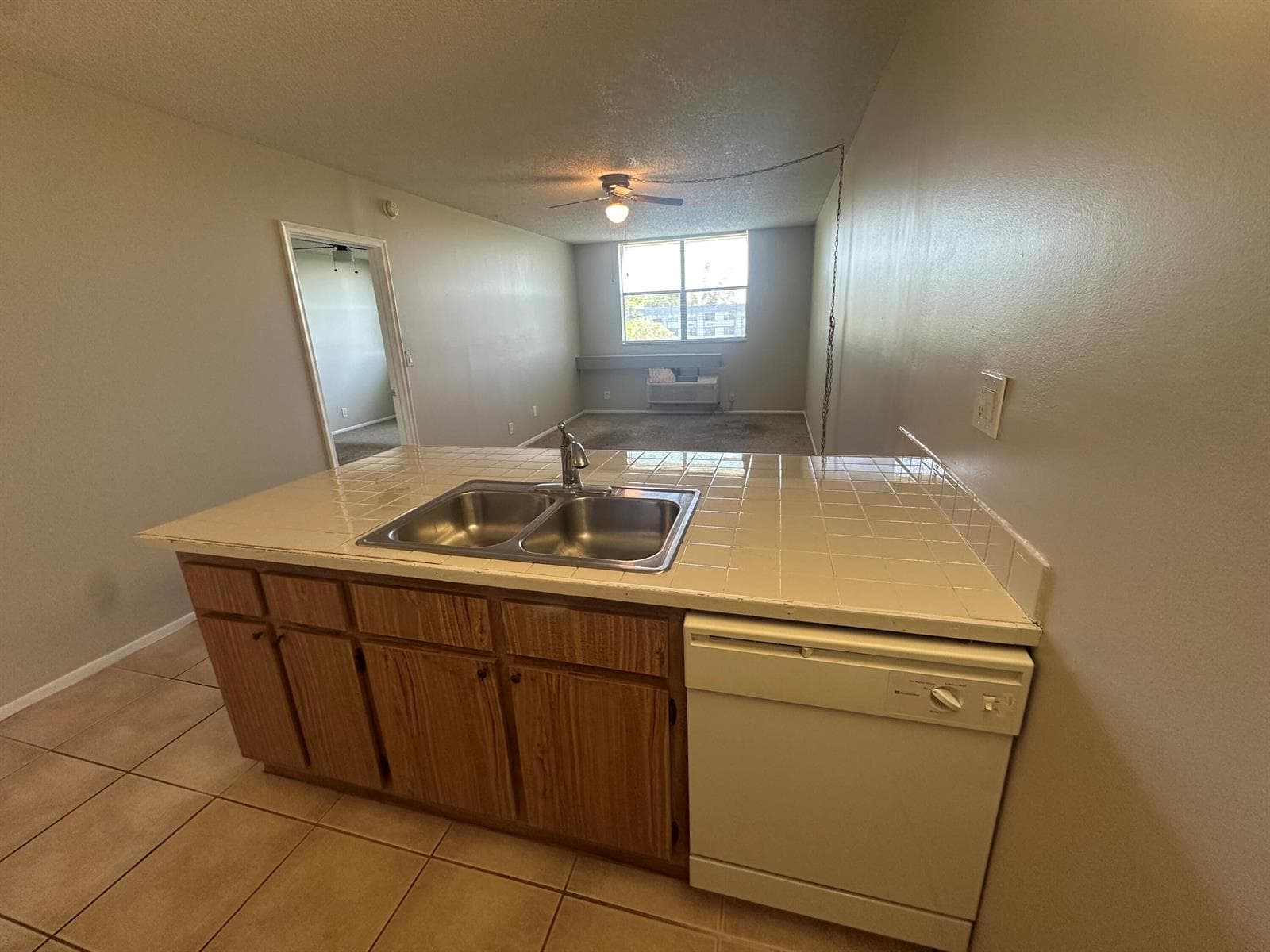 2501 RIVERSIDE Drive # A, Coral Springs FL 33065