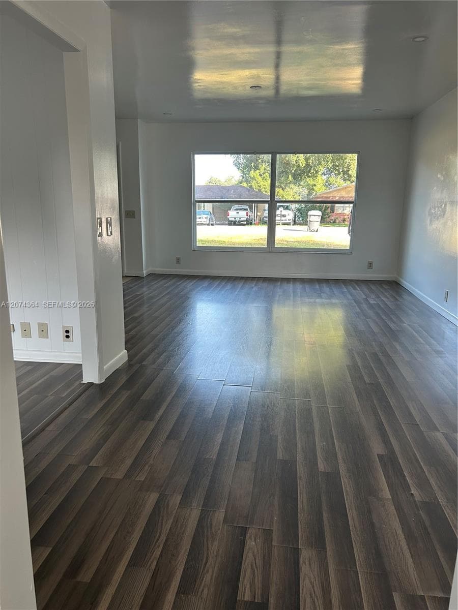 110 Broward # 1, Winter Haven FL 33884 photo 2