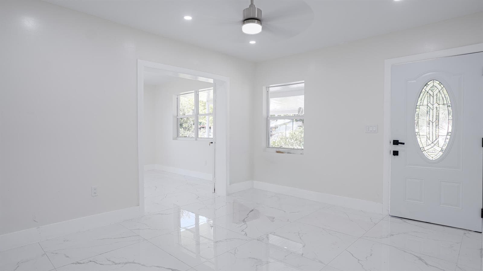 15740 NW 18TH Avenue, Opa-Locka FL 33054 photo 2