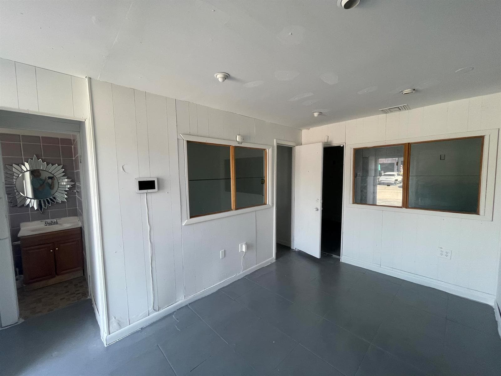 821 NW 45th Street, Oakland Park FL 33309