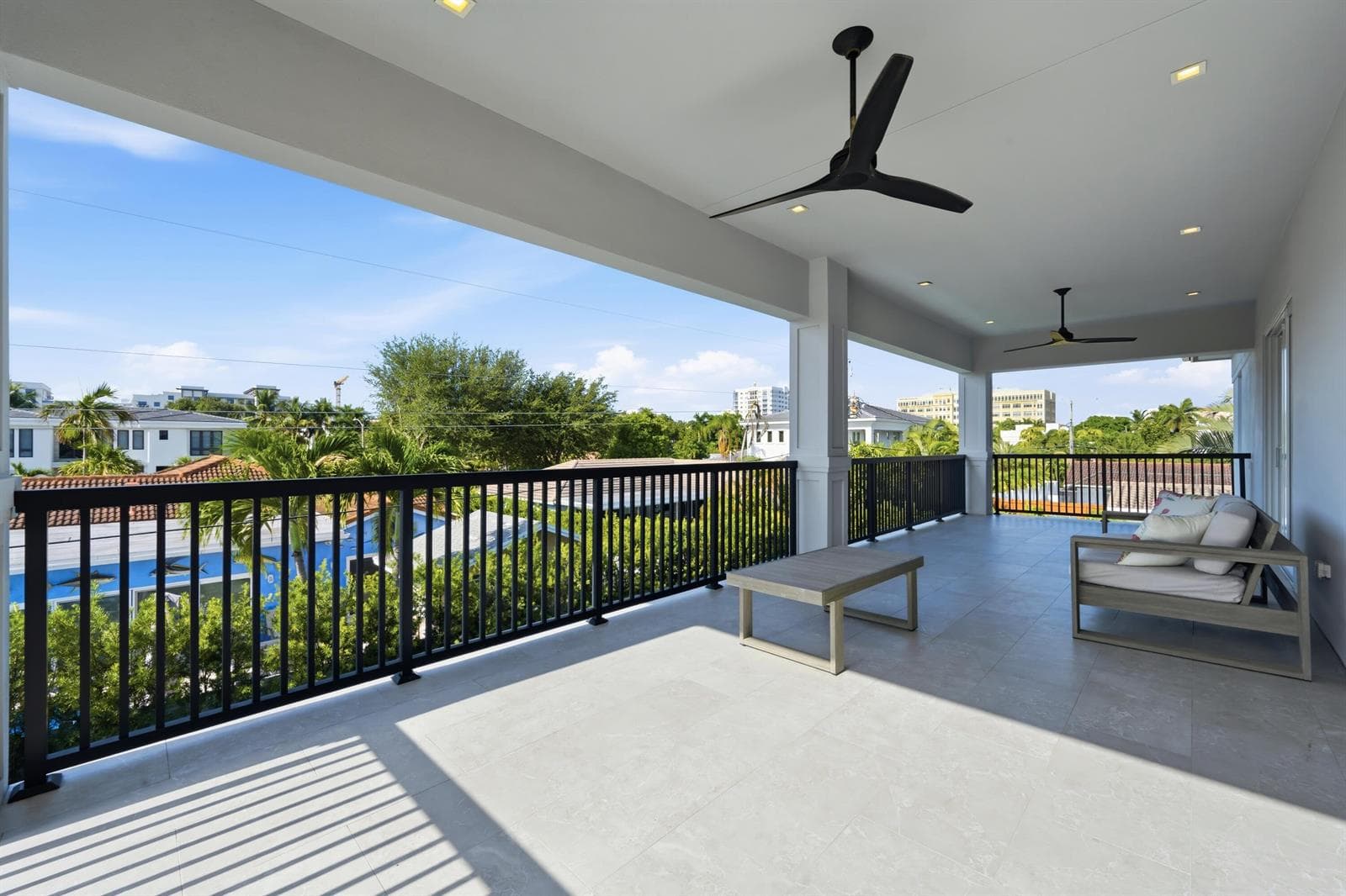 334 NE 3RD Court, Boca Raton, FL 33432 photo 5