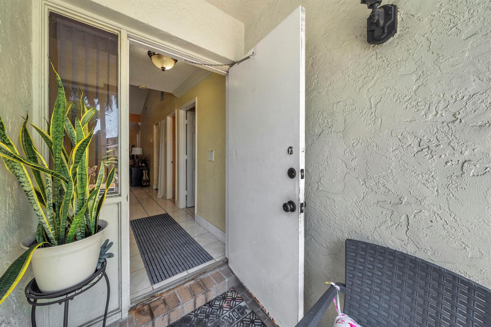 3920 SW 69th Terrace, Miramar FL 33023 photo 3