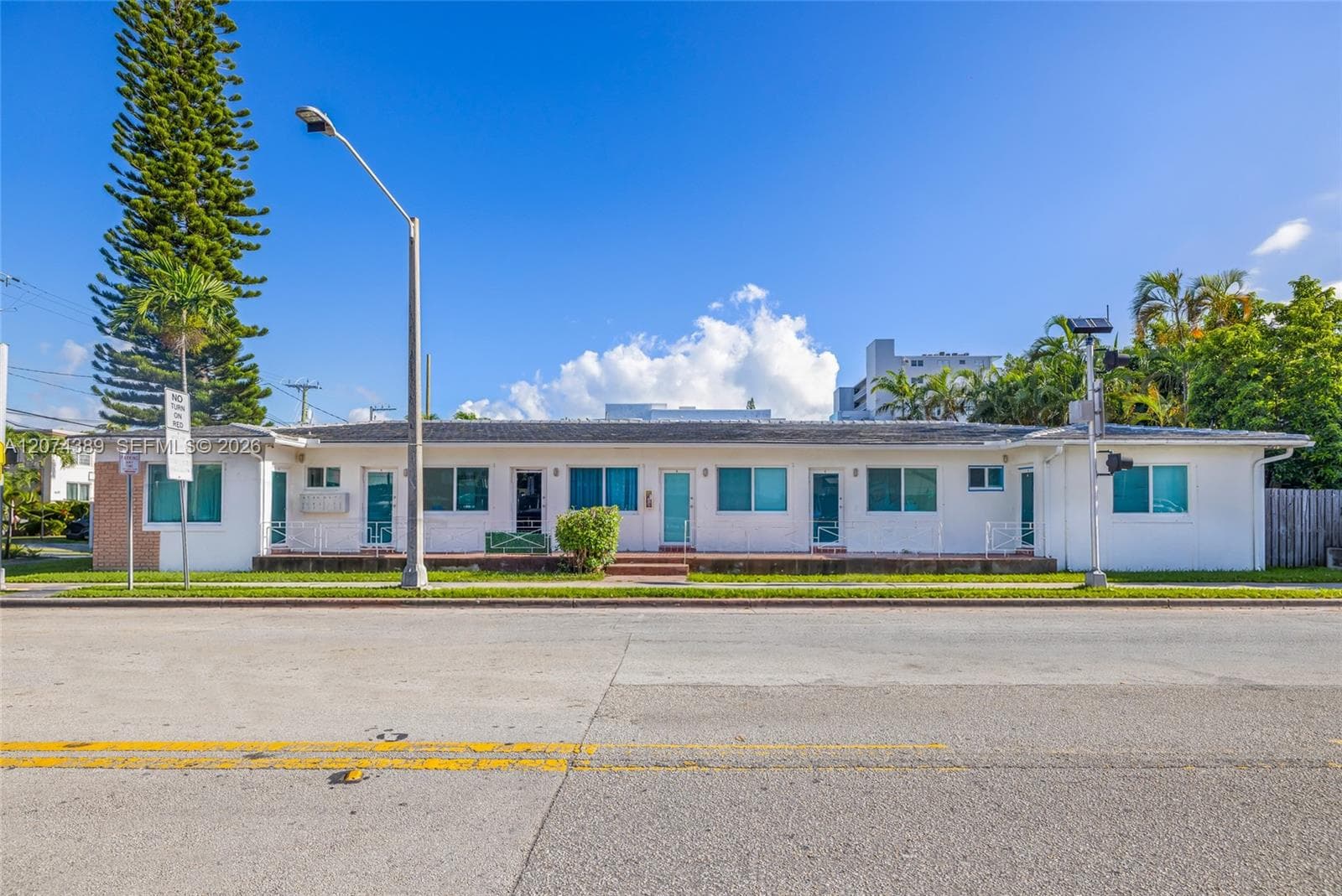 625 75th St, Miami Beach FL 33141 photo 2