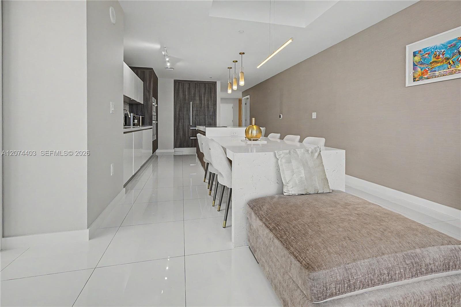 851 NE 1st Ave # 3301, Miami FL 33132 photo 4