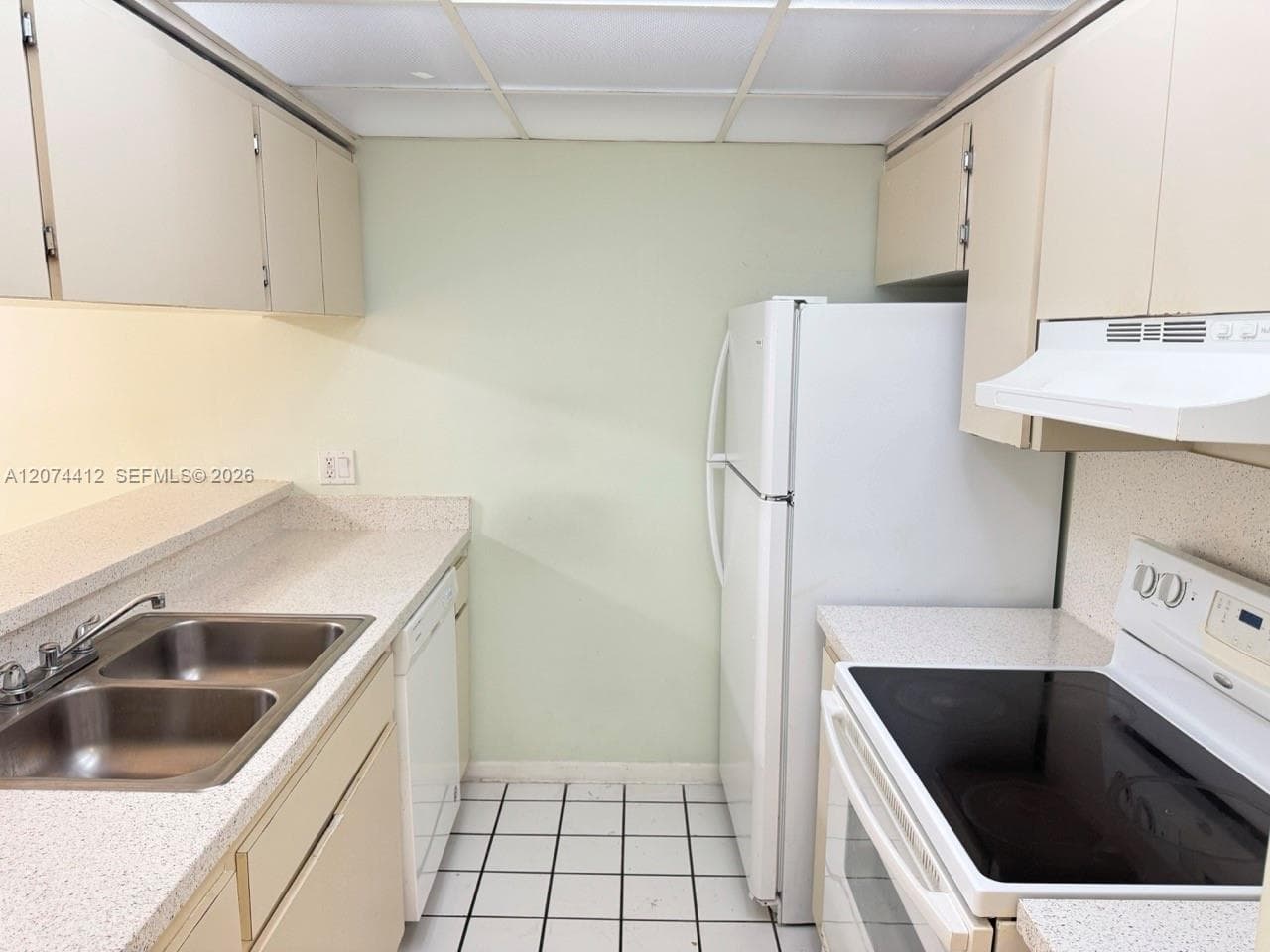 8120 Geneva Ct # 250, Doral FL 33166 photo 4