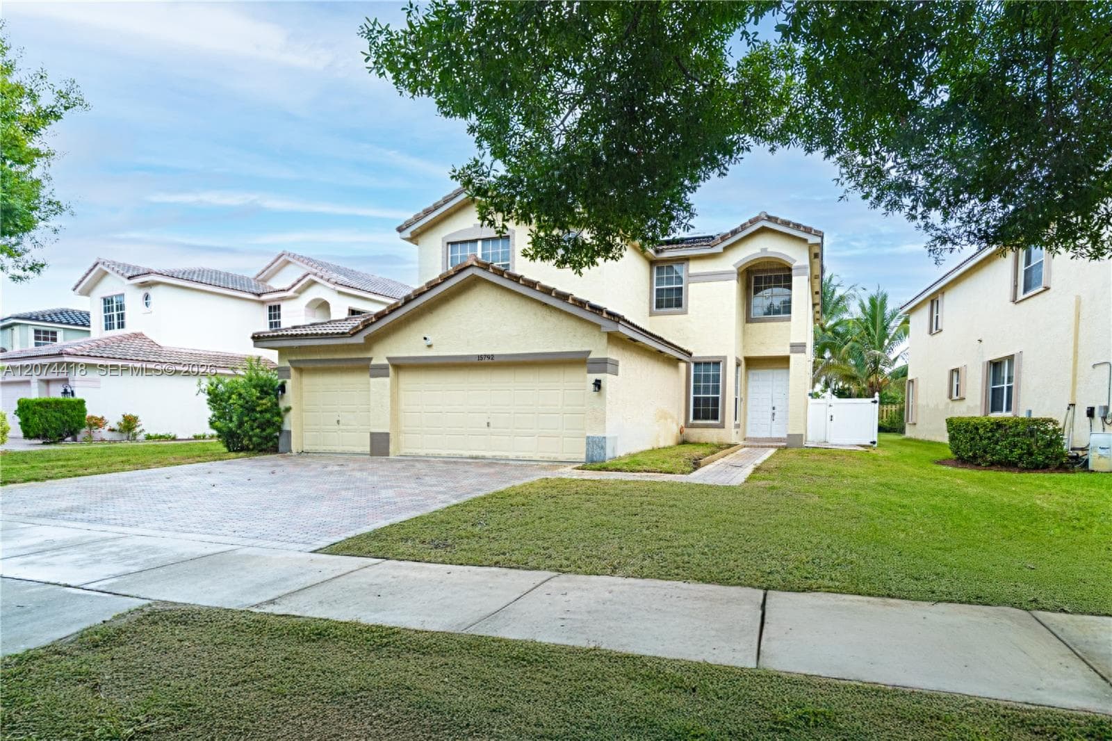 15792 SW 24th St, Miramar FL 33027 photo 2