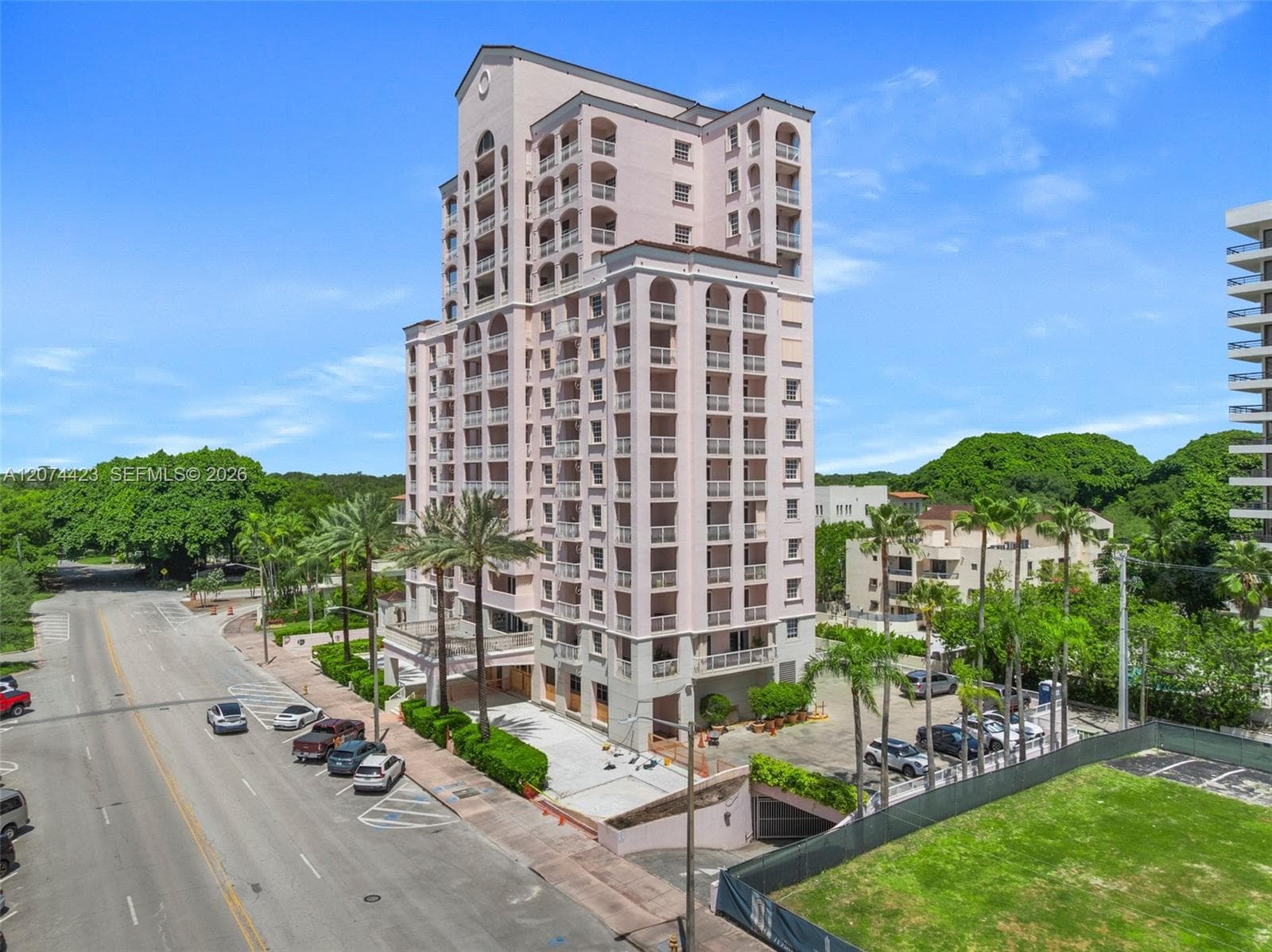 721 Biltmore Way # 601, Coral Gables FL 33134 photo 2