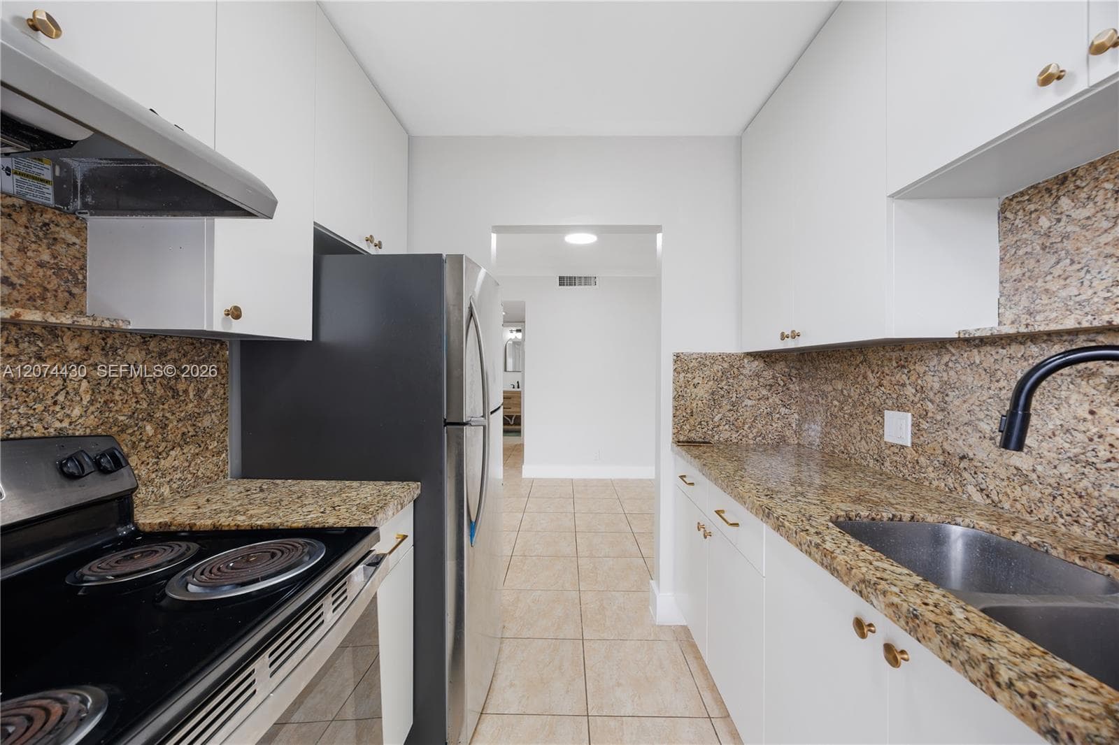 5420 Hollywood Blvd # 208, Hollywood FL 33021 photo 2