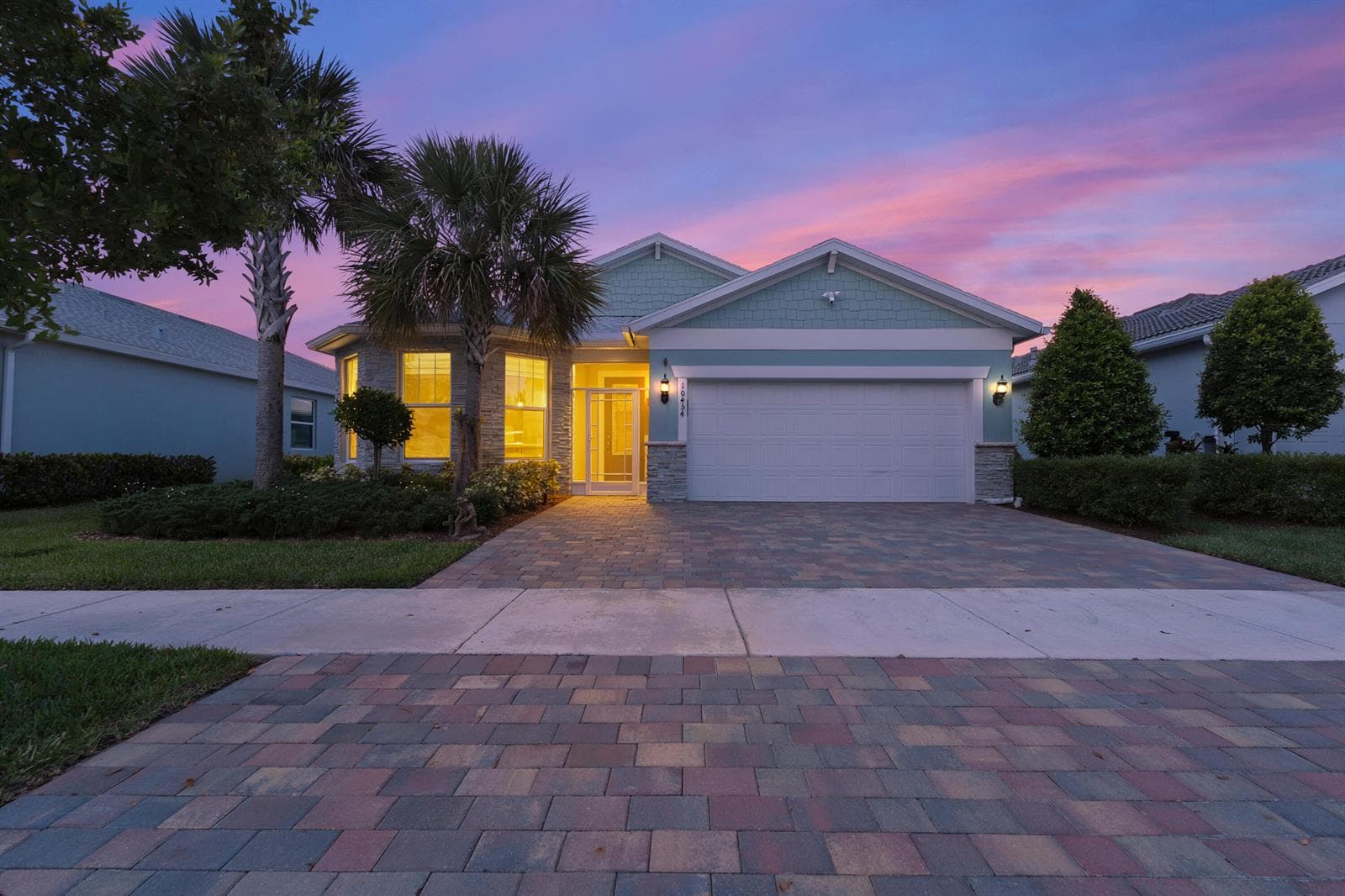10454 SW Captiva Drive, Port St. Lucie FL 34987 photo 2