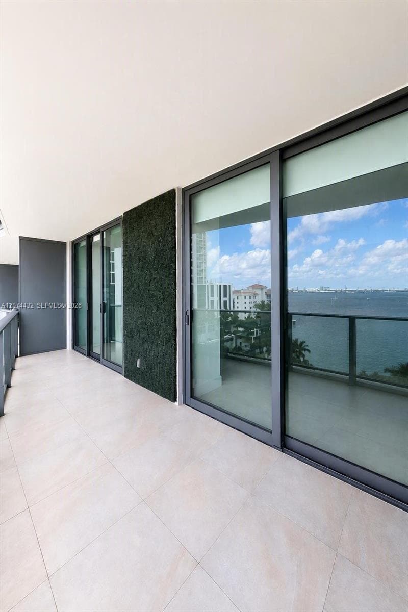460 NE 28 ST # 602, Miami FL 33137 photo 3