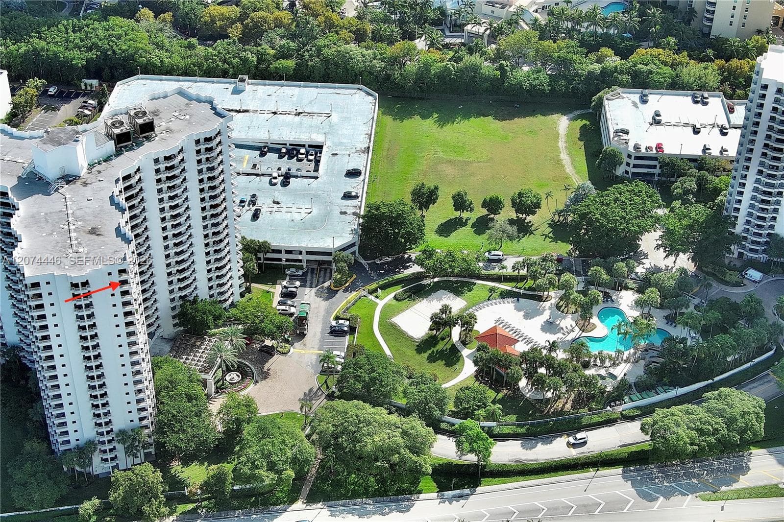 3300 NE 192nd St, Aventura FL 33180 photo 3