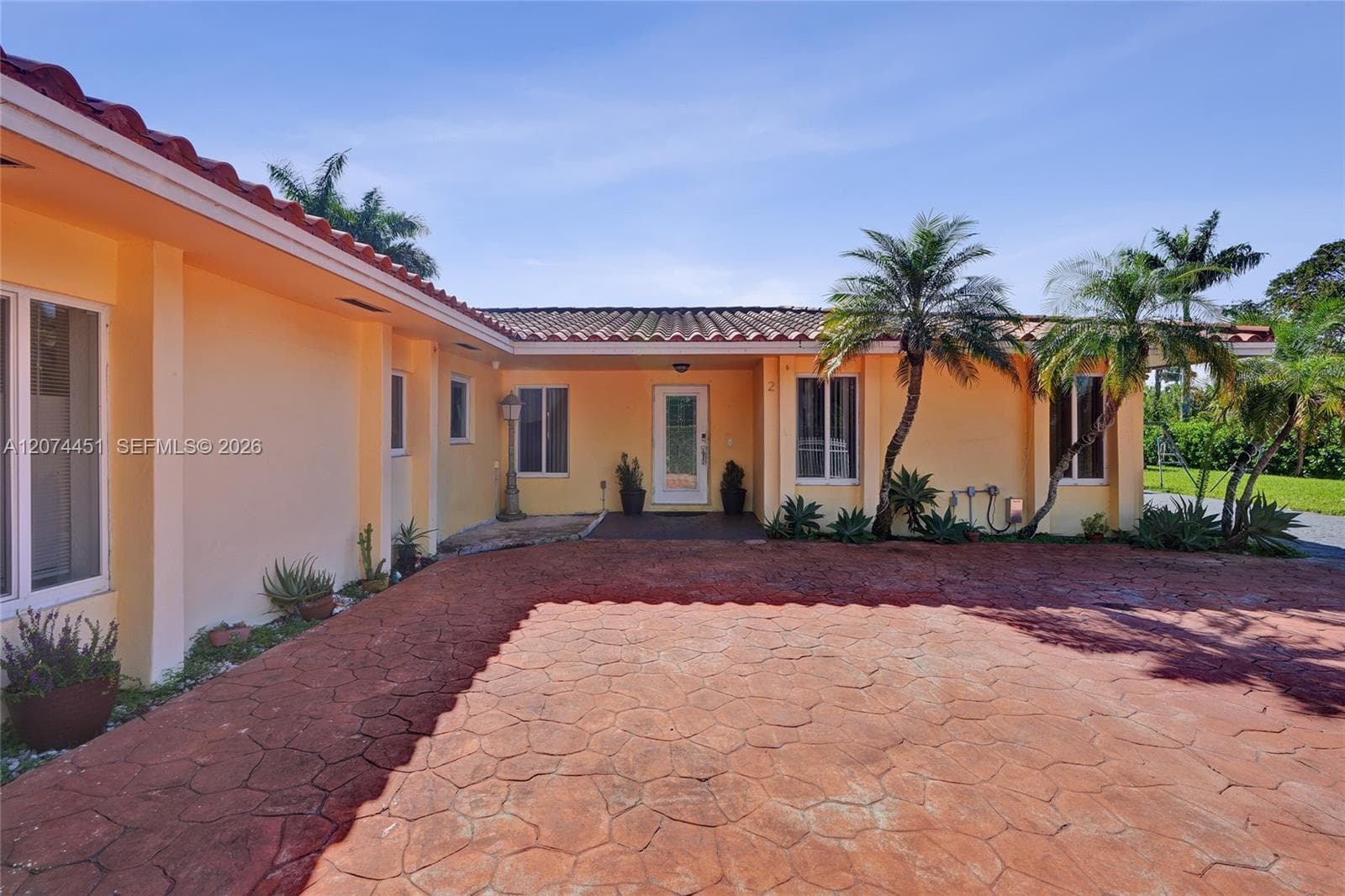 2 NE 160th St, Miami FL 33162 photo 5