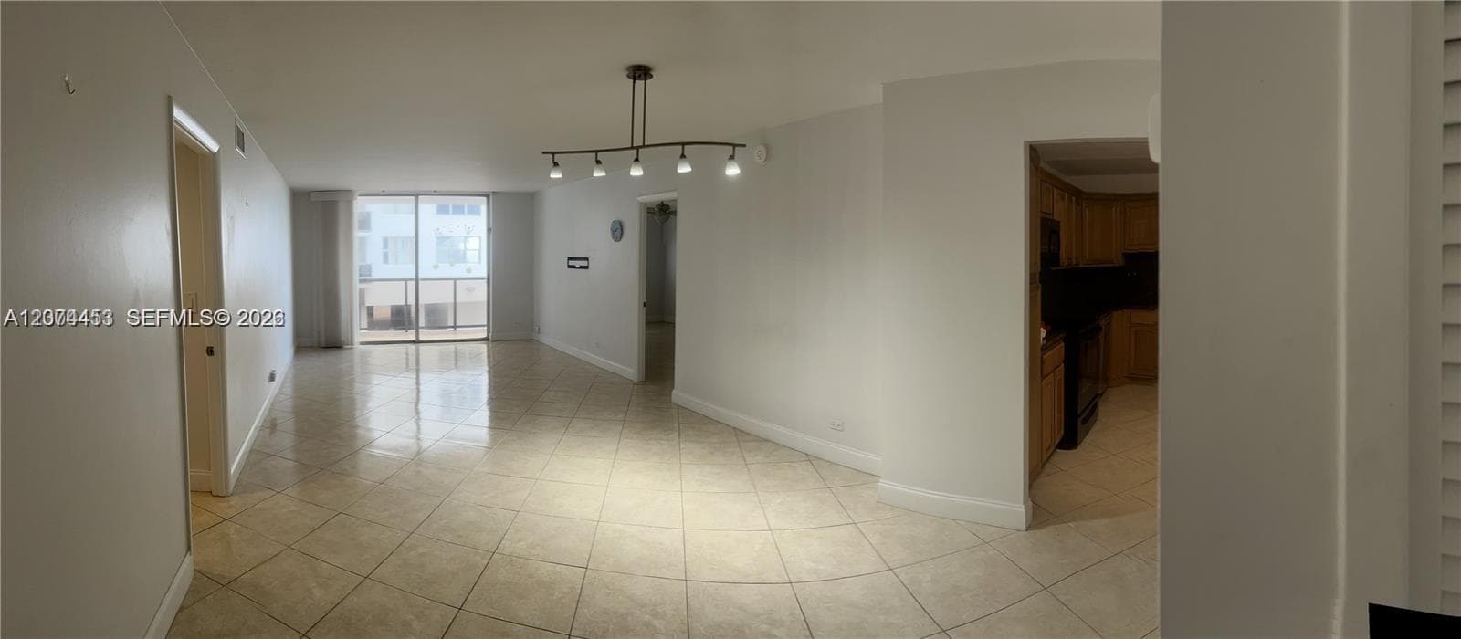 6039 Collins Ave # 423, Miami Beach FL 33140 photo 2