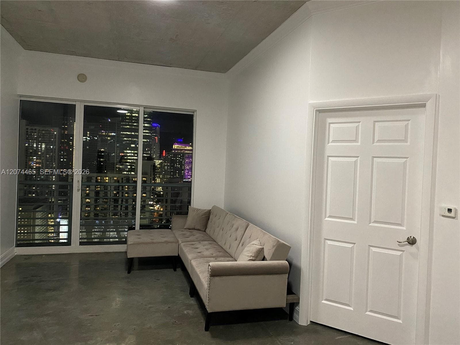 133 NE 2nd Ave # 3404, Miami FL 33132 photo 2