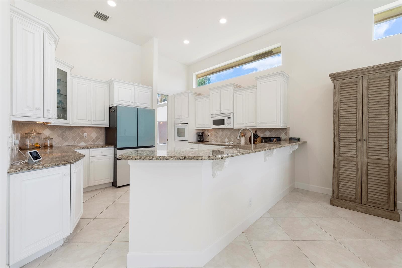 1415 SE GLENCOE Court, Port St. Lucie FL 34952 photo 4
