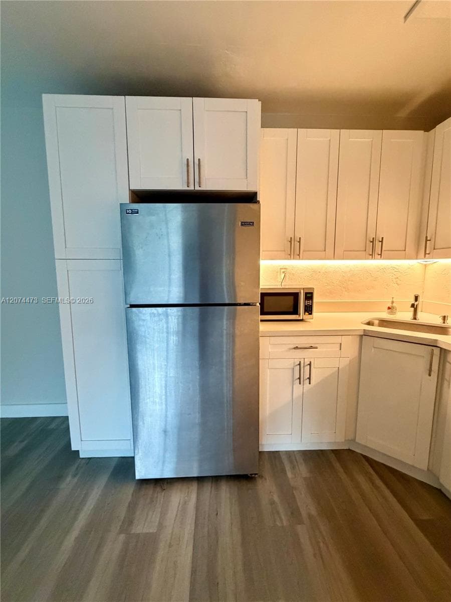 7400 Harding Ave # 20, Miami Beach FL 33141 photo 3