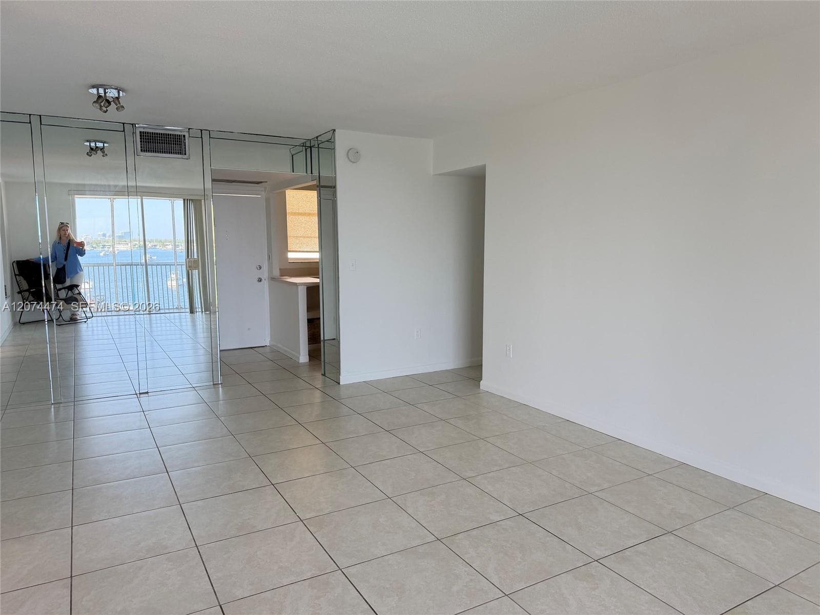 2910 Point East Dr # M514, Aventura FL 33160 photo 2
