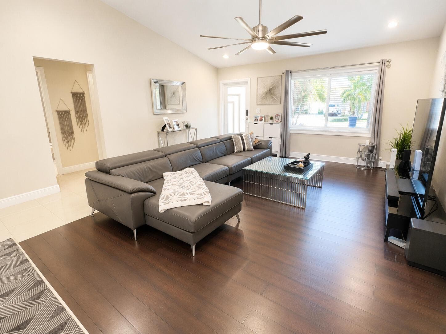 10601 NW 7TH Place, Coral Springs FL 33071 photo 3