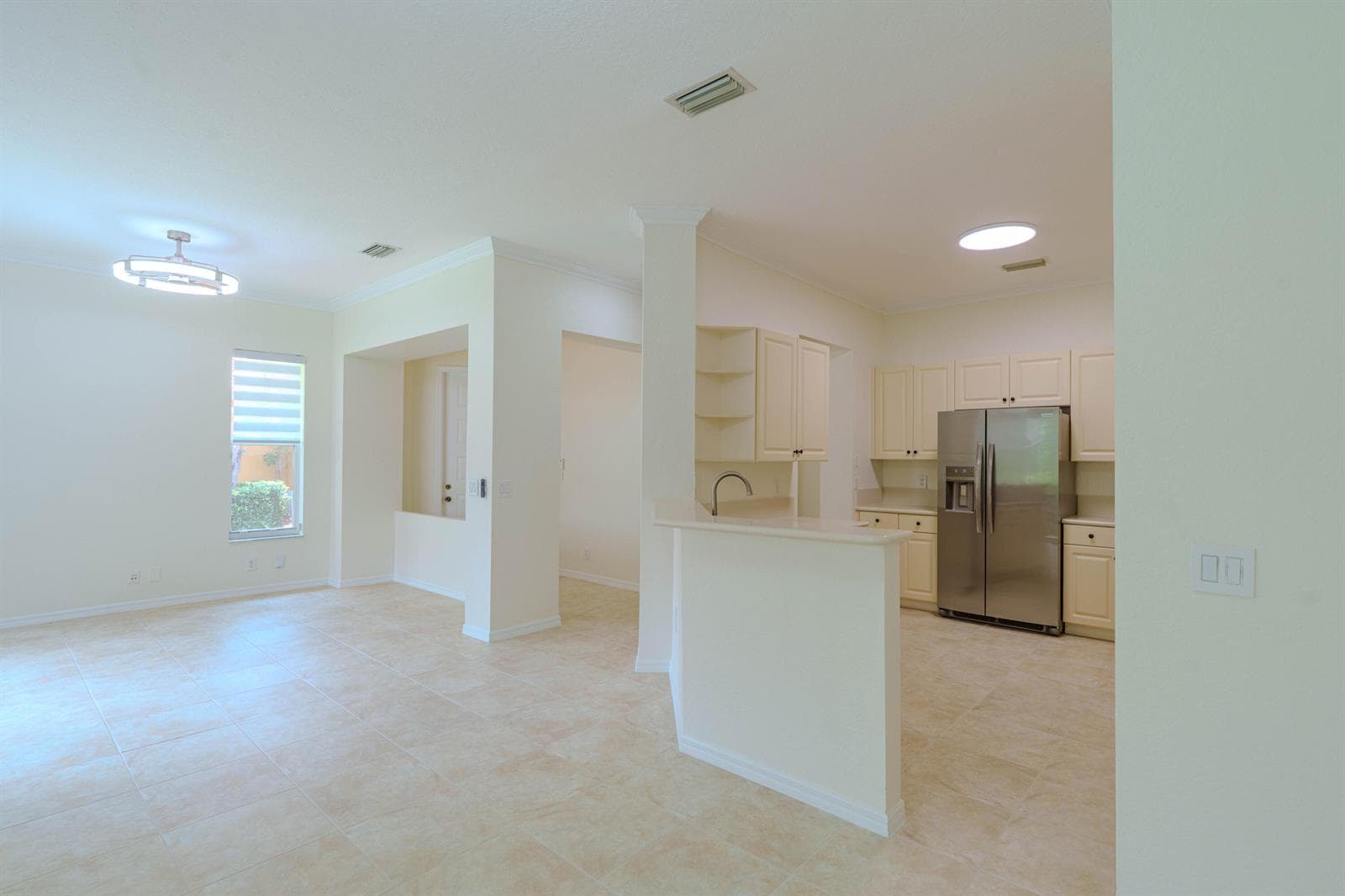 5733 NW 119th Drive, Coral Springs FL 33076 photo 3