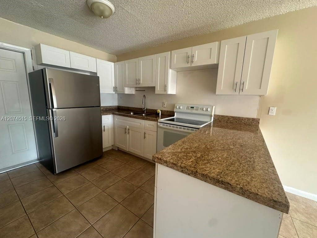 6200 Fillmore St # 6202, Hollywood FL 33024