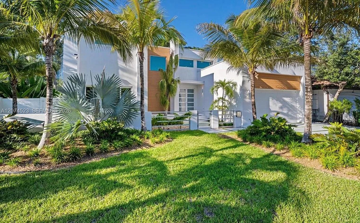 607 SE 6th St, Fort Lauderdale FL 33301 photo 3