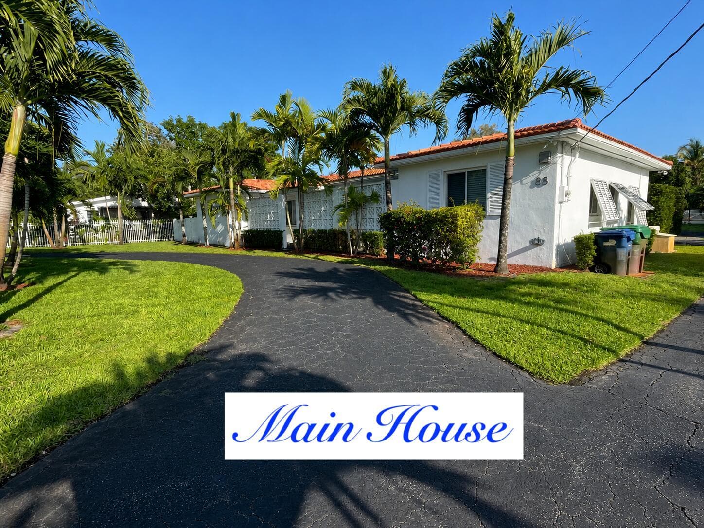 88 NE 154TH Street, Miami FL 33162 photo 3