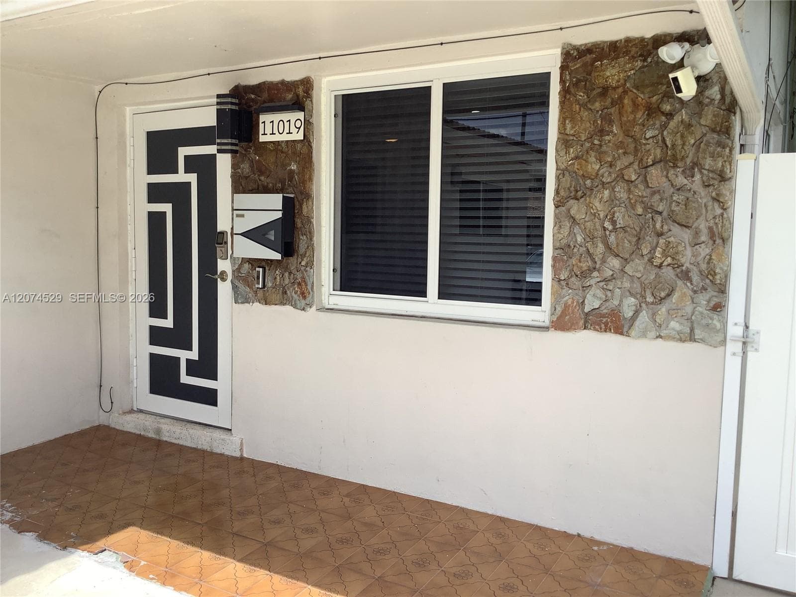 11019 SW 5th St # 11019, Sweetwater FL 33174 photo 2