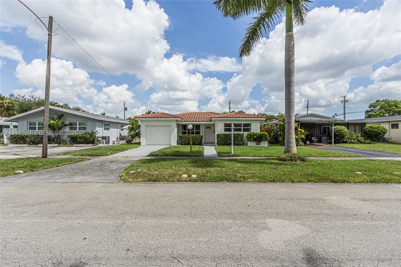 3513 Polk St, Hollywood FL 33021 photo 3
