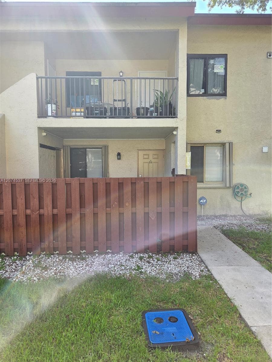 8041 Southgate Blvd # H6, North Lauderdale FL 33068