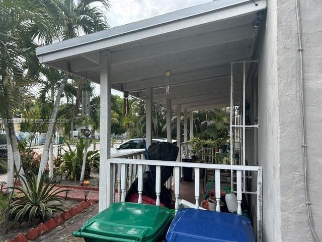 863 NW 113th St, Miami FL 33168 photo 3