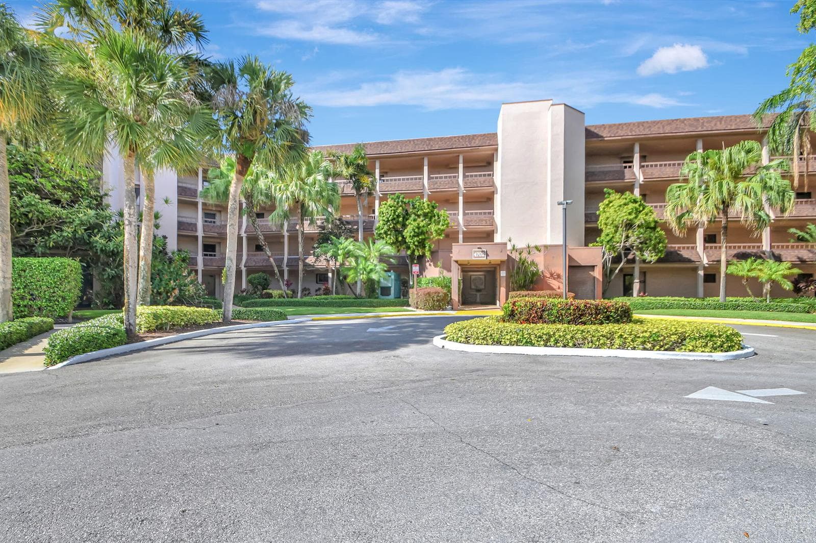 4702 Fountains Drive S # 105, Lake Worth FL 33467