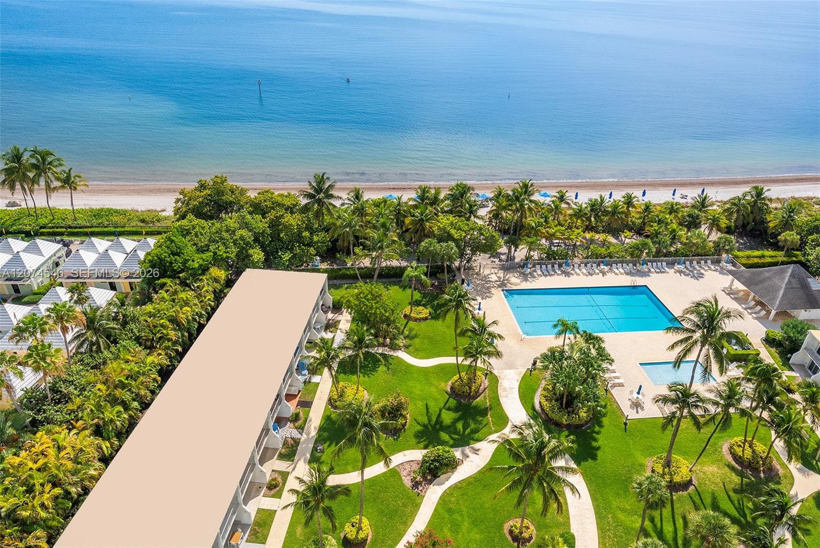 881 Ocean Dr # 16F, Key Biscayne, FL 33149 photo 2