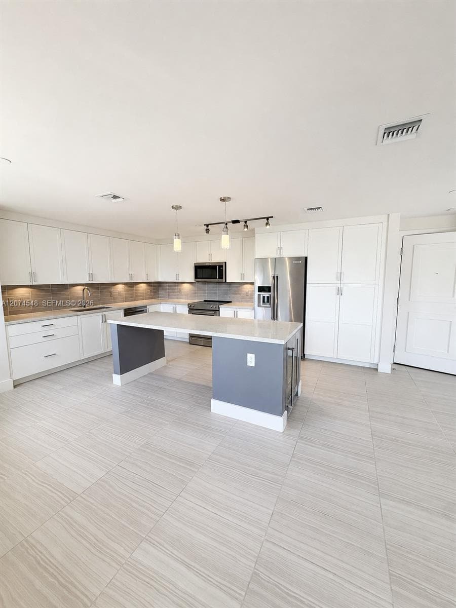 215 N New River Dr E # 310, Fort Lauderdale FL 33301 photo 3
