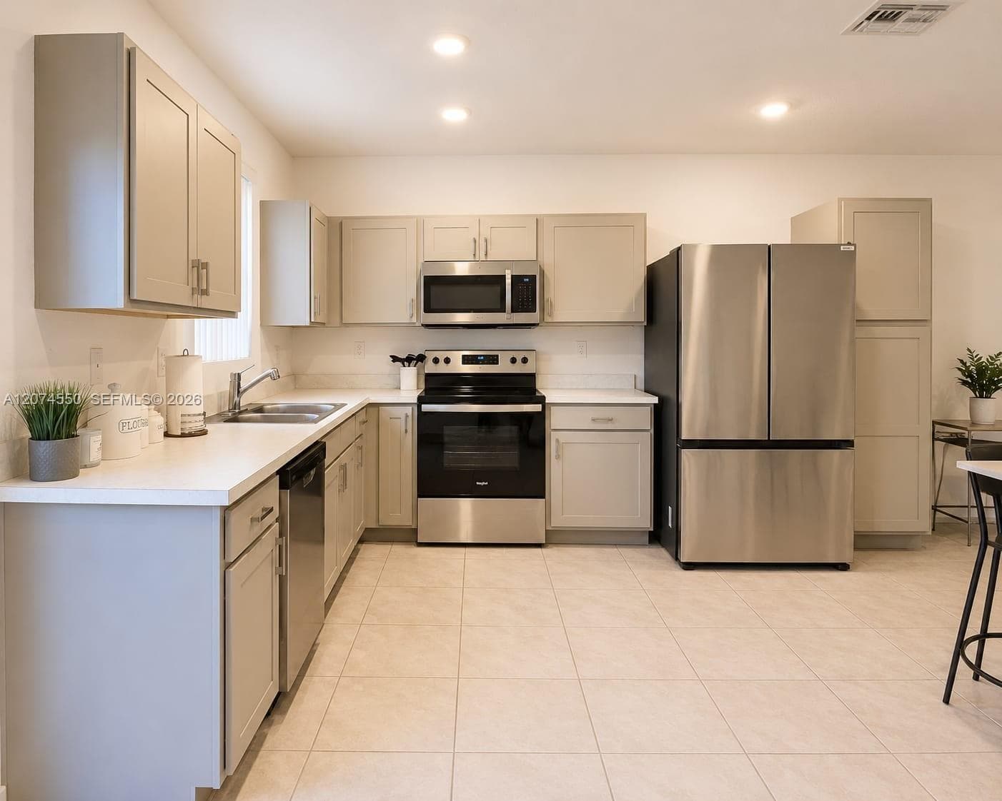 364 NW 8th Ct # 364, Pompano Beach FL 33060 photo 3