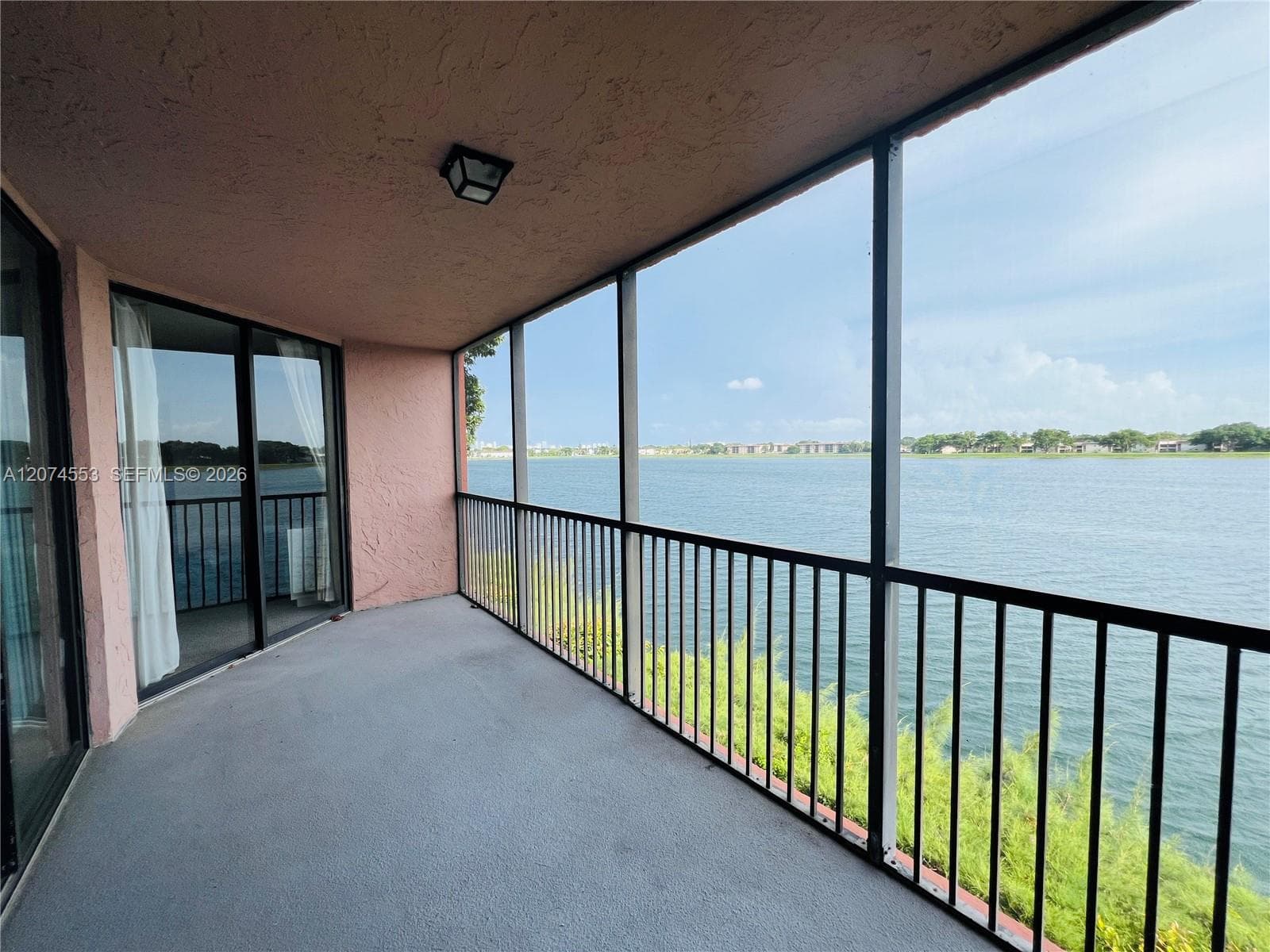20860 San Simeon Way # 6, Miami FL 33179 photo 2