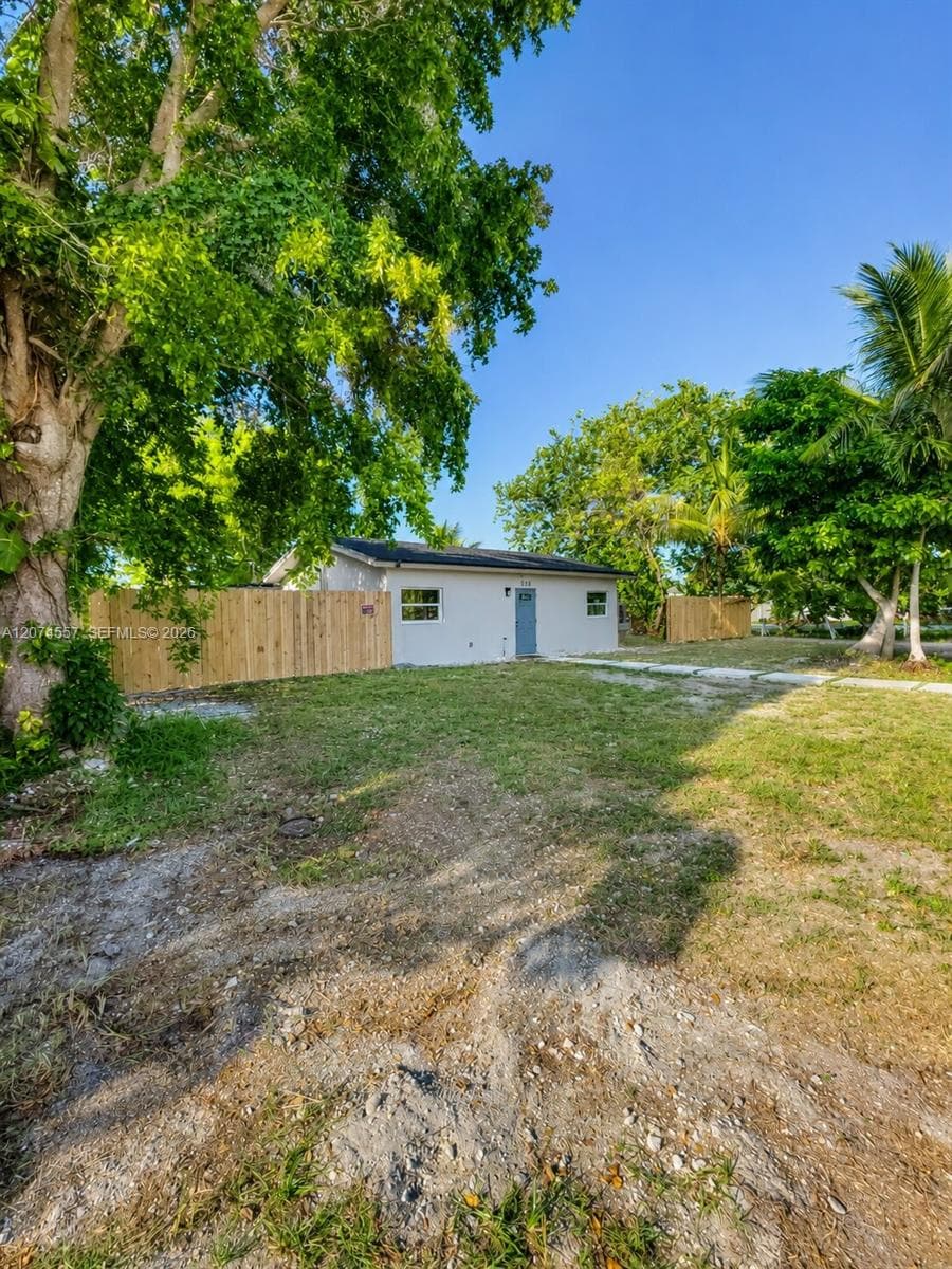 980 NW 13th St, Homestead FL 33030 photo 2