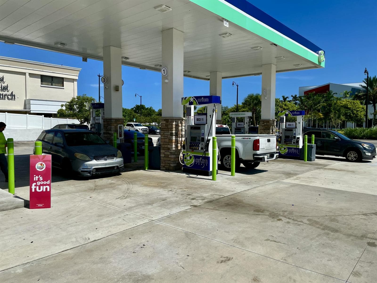 101 E ATLANTIC Boulevard, Pompano Beach FL 33060 photo 2