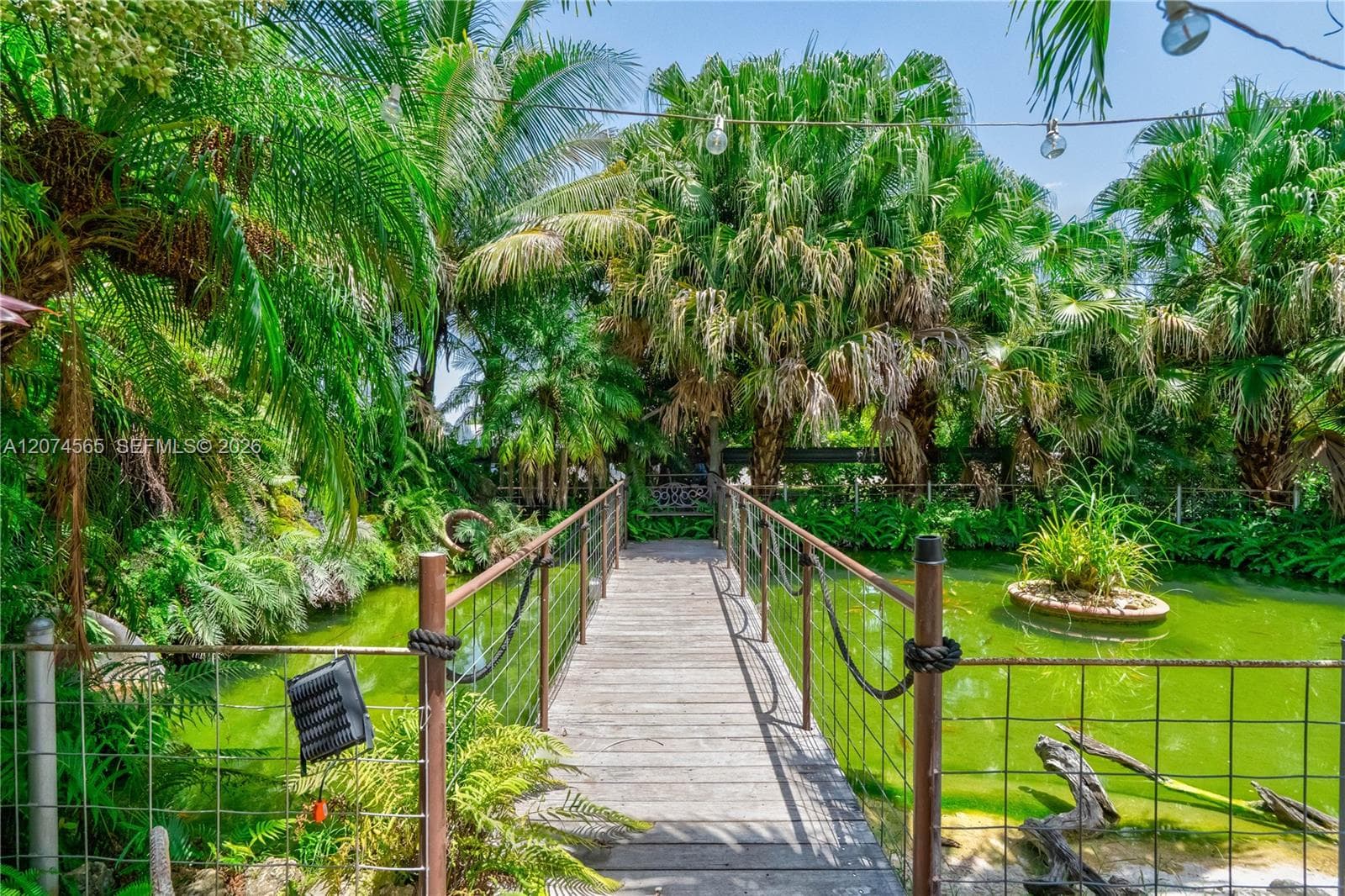 196xx SW 168, Homestead FL 33187 photo 2