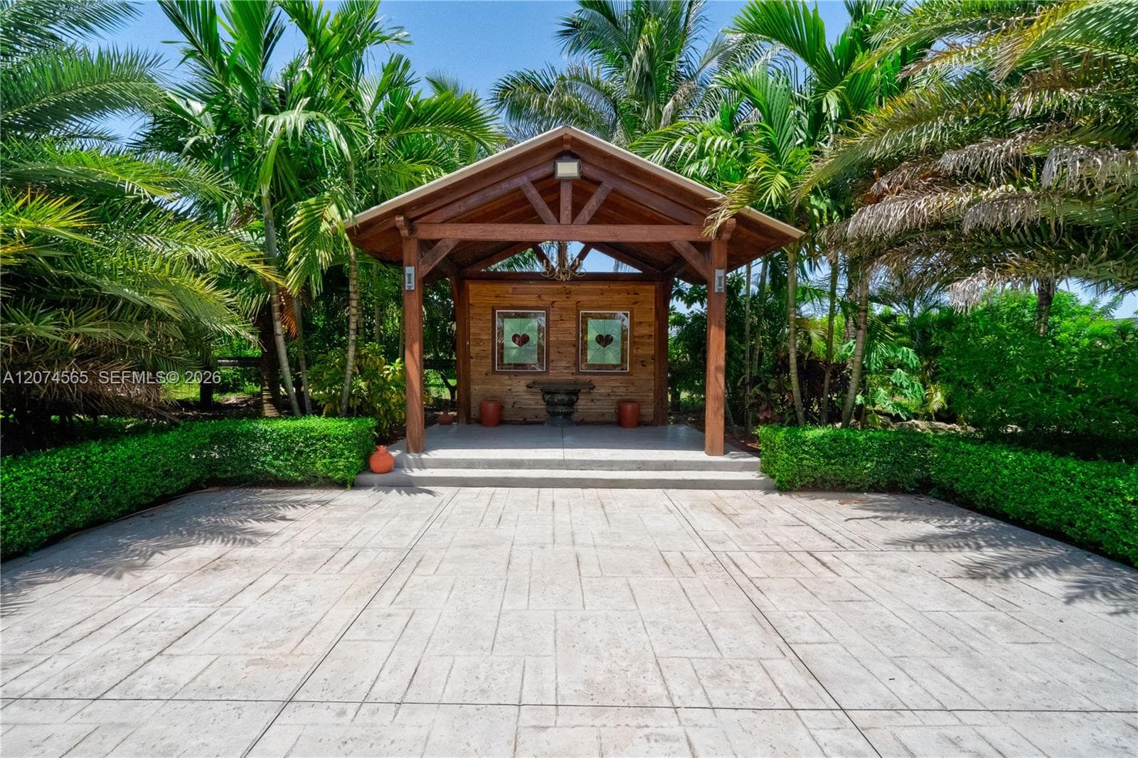 196xx SW 168, Homestead FL 33187 photo 4