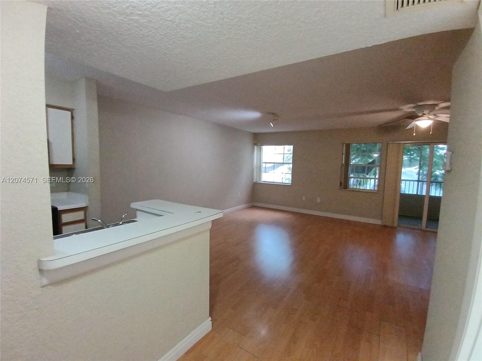 2871 N Oakland Forest Dr # 210, Oakland Park FL 33309 photo 2
