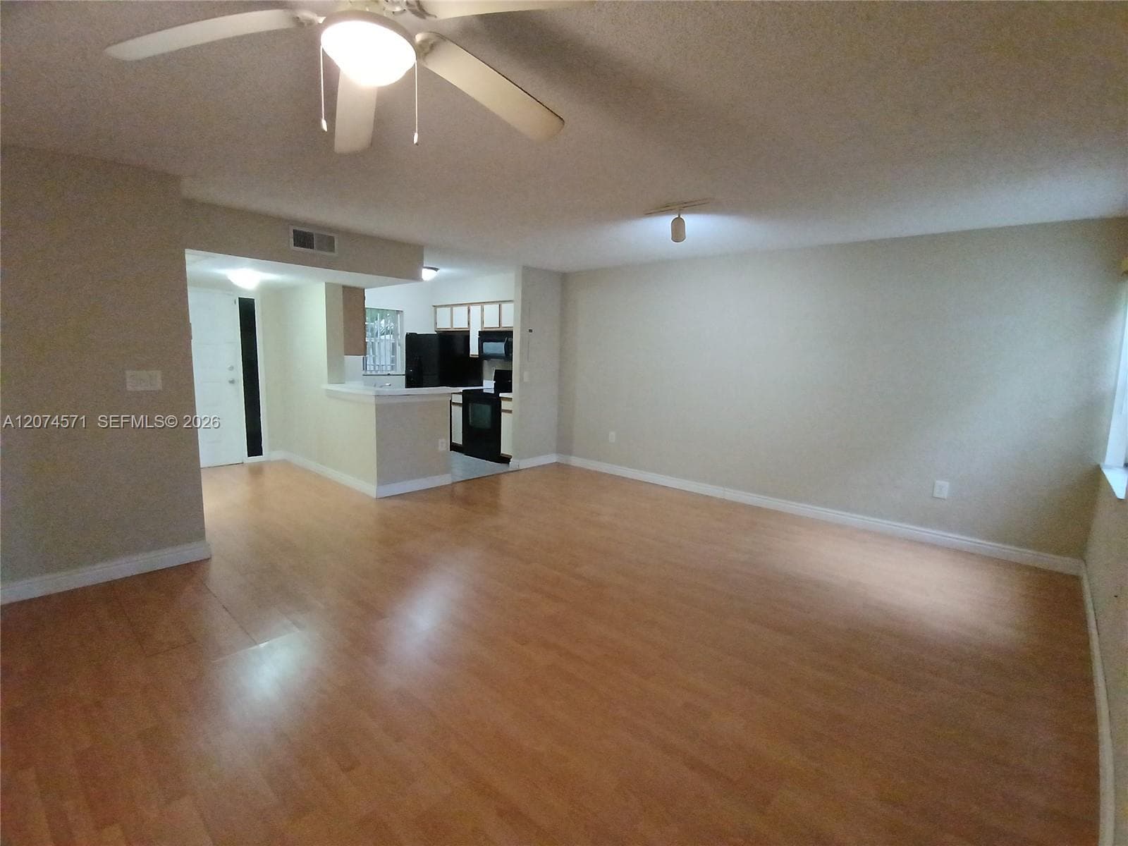 2871 N Oakland Forest Dr # 210, Oakland Park FL 33309 photo 3