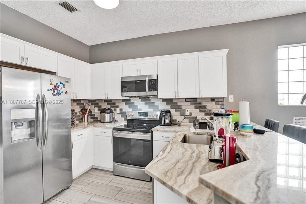 4824 NW 19TH Street, Coconut Creek FL 33063 photo 3