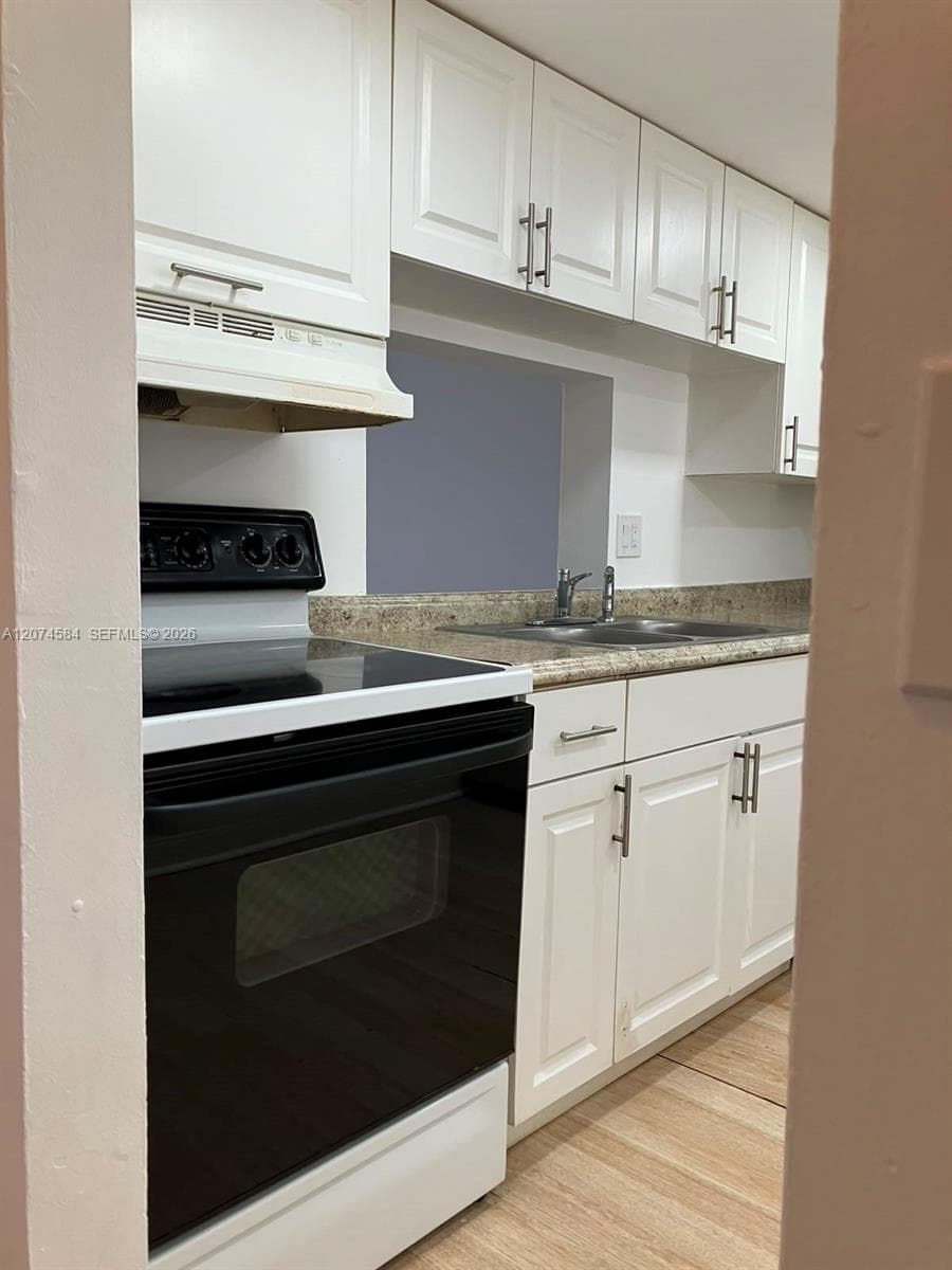 2800 NW 56th Ave # H405, Lauderhill FL 33313 photo 4