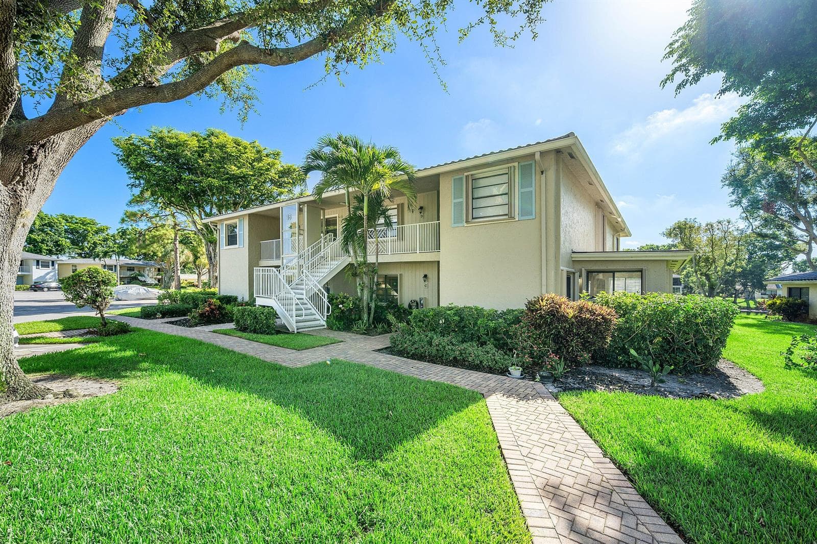 16 WESTGATE Lane # 16C, Boynton Beach FL 33436 photo 2