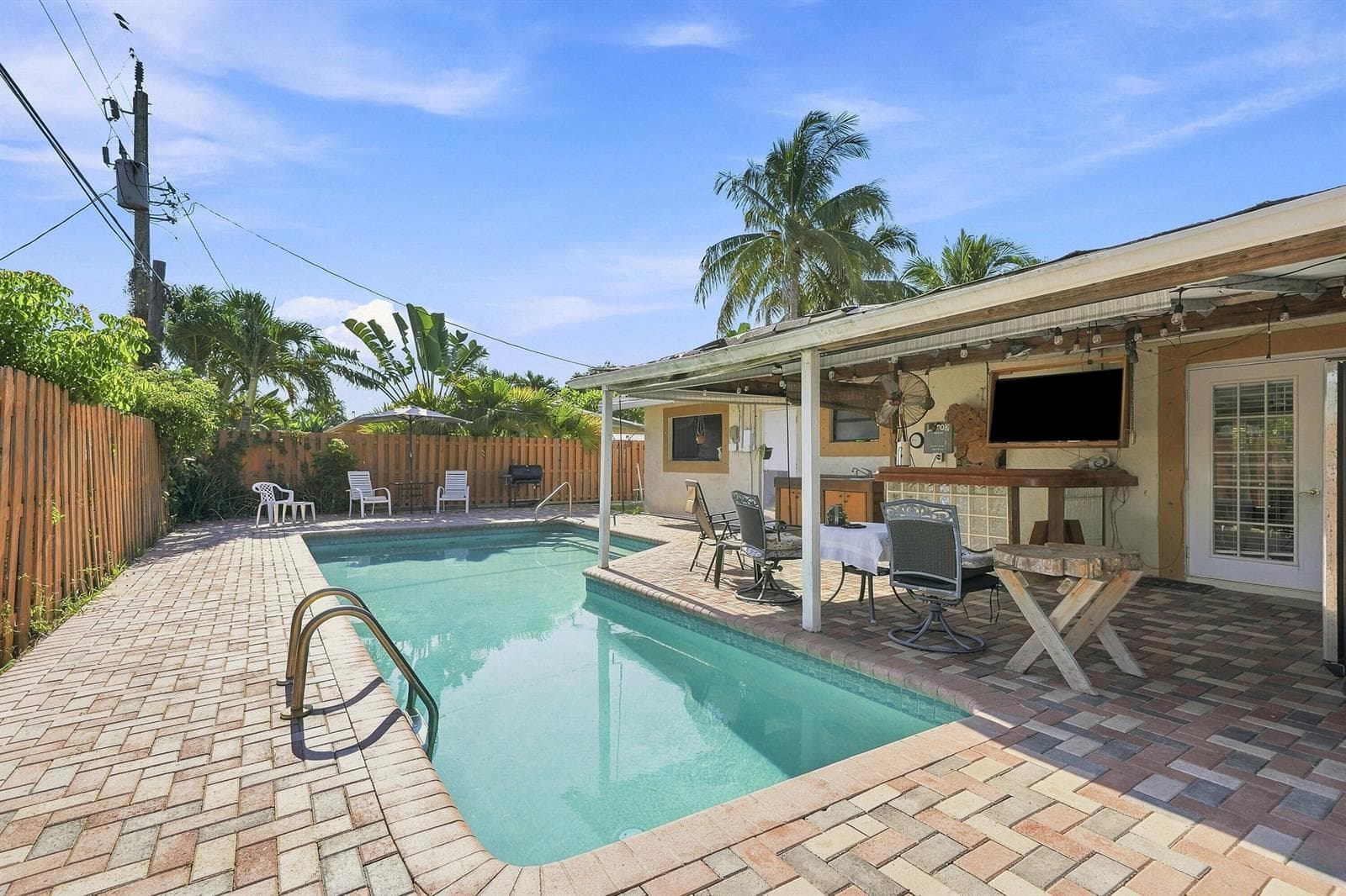 2511 NE 12TH Court, Pompano Beach FL 33062 photo 4